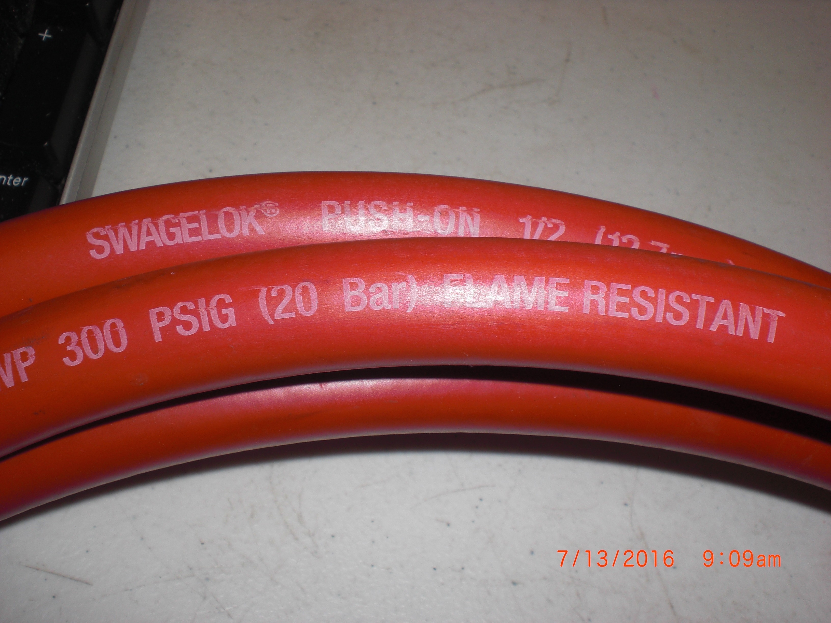 Po 1 2 Swagelok Po 1 2 10 Ft 1 2 Hose Push On Red Flame Resistant 300psi